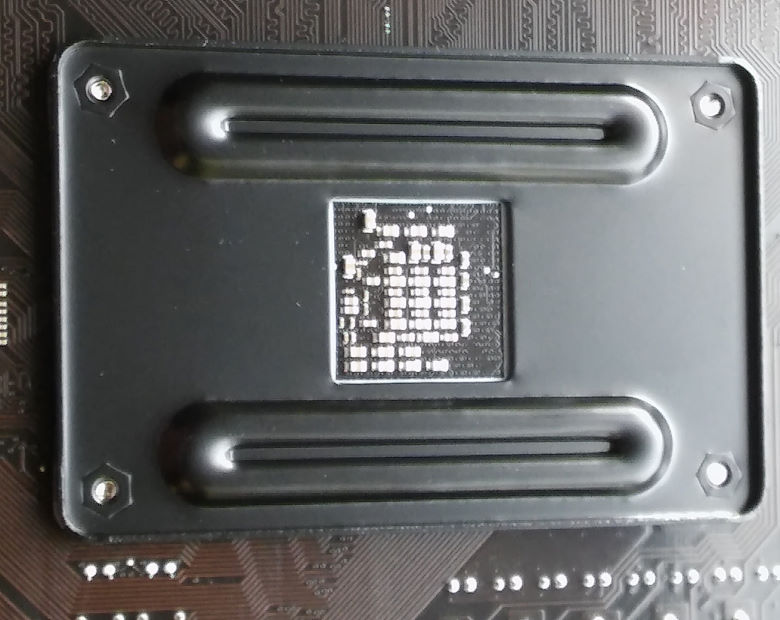 Verstärkungsblech für CPU-Kühler